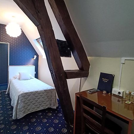 Logis Hotel Central Montargis Kültér fotó